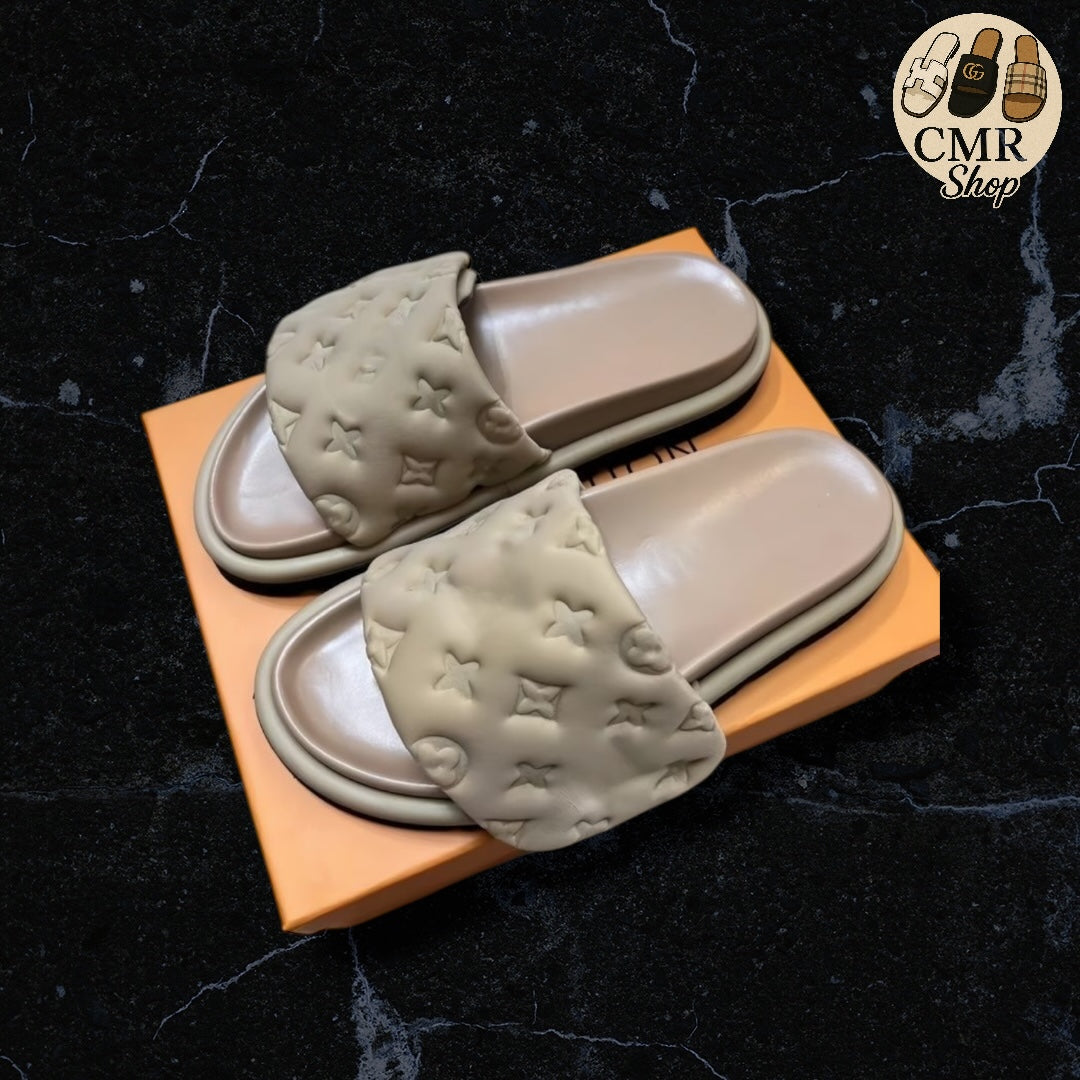 Claquettes LV